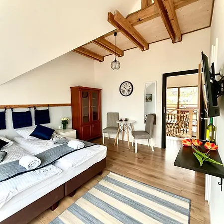 Πανσιόν Klifowa 1